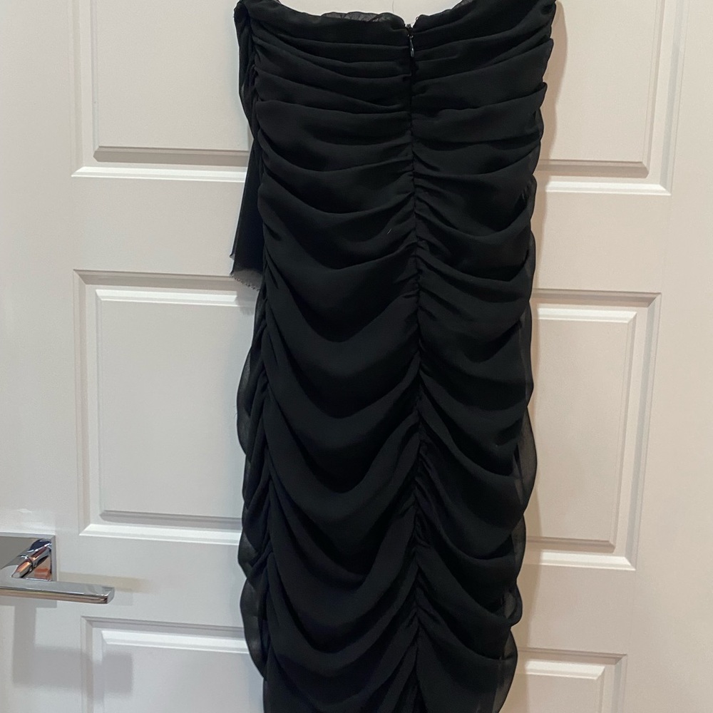 Women’s black strapless dress